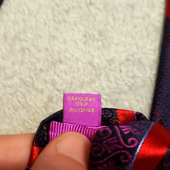 Ferrell Reed silk Necktie - Picture 5 of 7